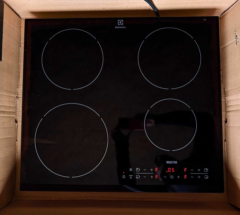 Płyta indukcyjna Electrolux EHH3634F9K # SUPER STAN