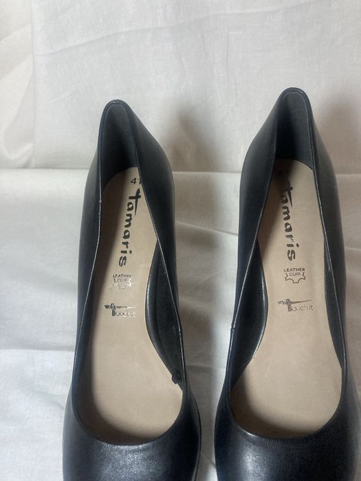 Продам жіночі туфлі