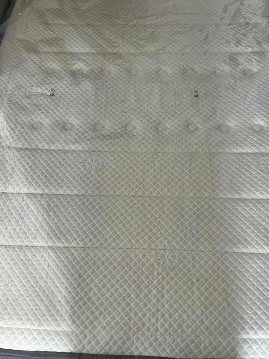 Colchão + estrado 130x190. No plástico original