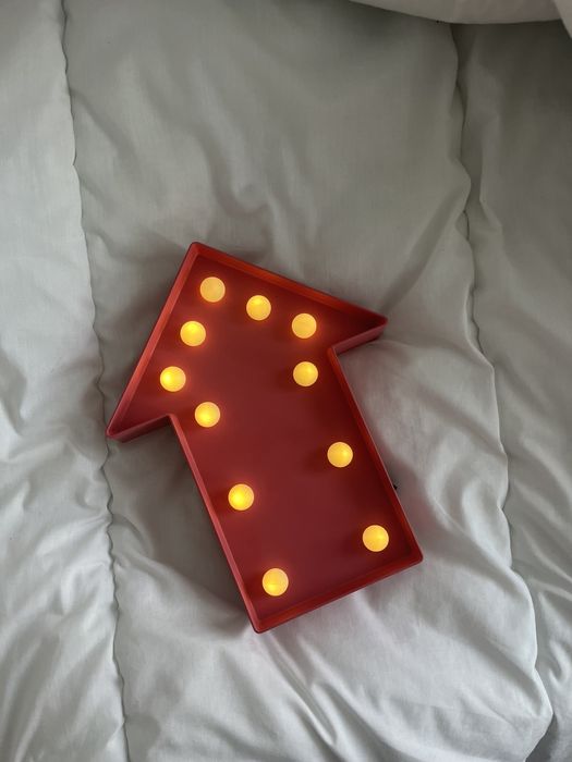 led decorativa seta