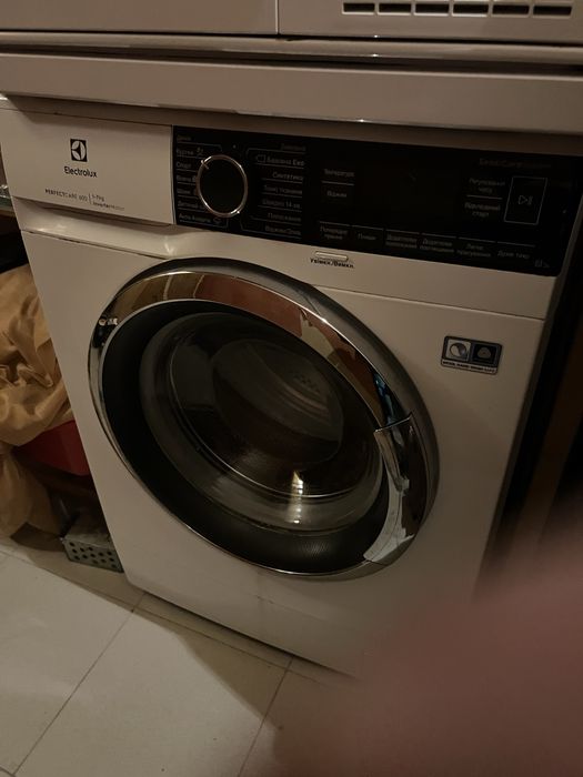Пральна машина  electrolux 45 см