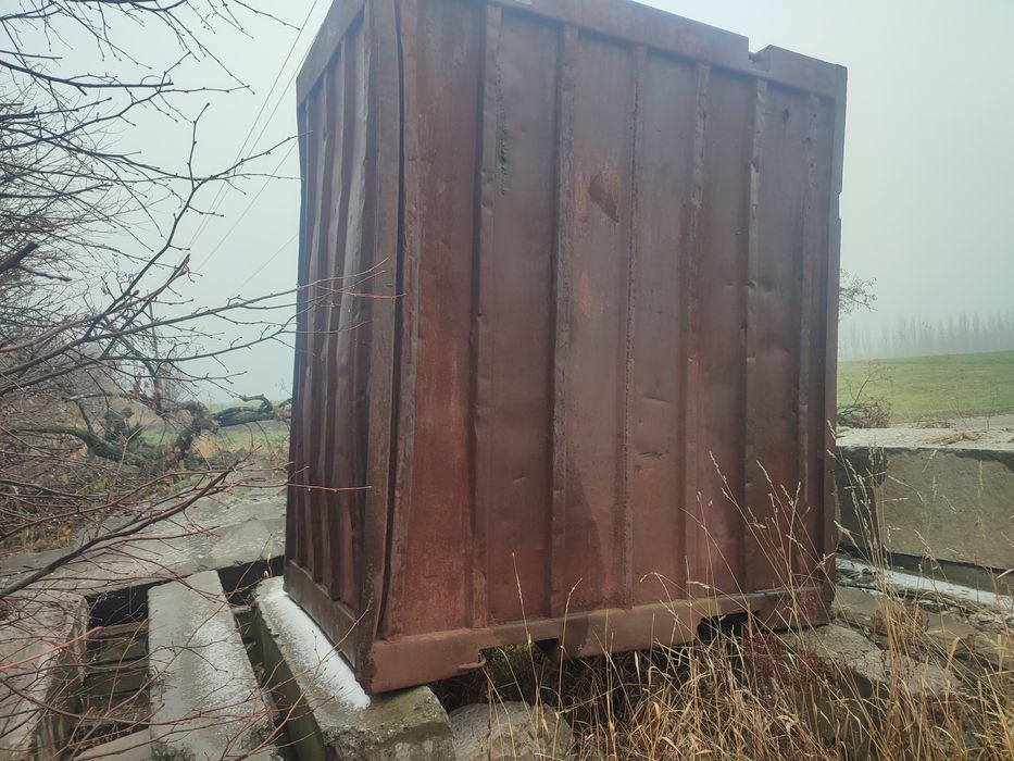 Продам контейнер,вагончик,битовку