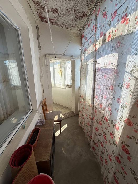 Продаж 3к квартири, р-н  ближнє Жадова