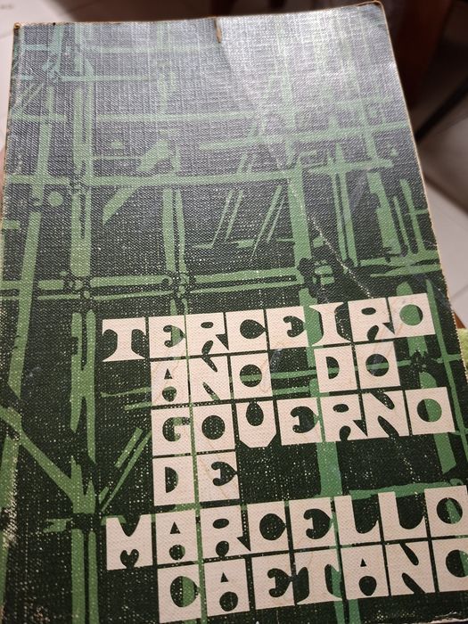 Marcello Caetano livros baratos