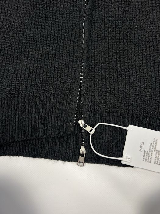 Чоловічий кардиган чорного кольору