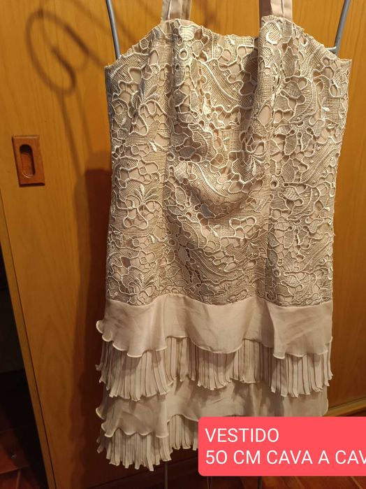 Roupa de senhora cada peça 5 euros