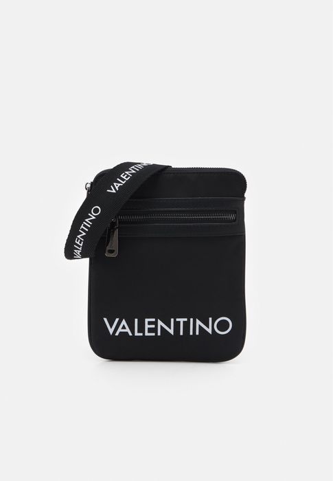 Сумка чоловіча через плече Valentino kylo bags оригінал