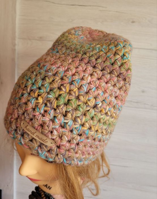 Świetna czapka pastelowa handmade