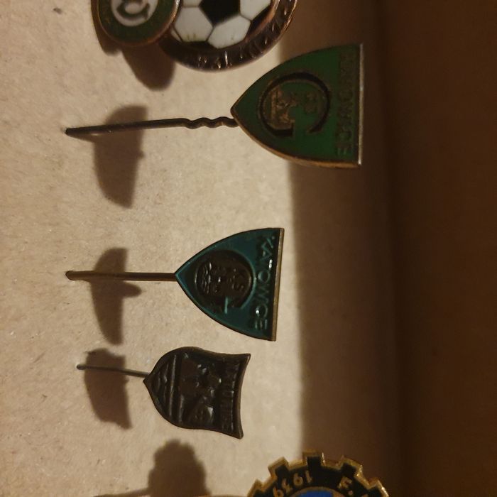 Komplet odznak piłkarskich