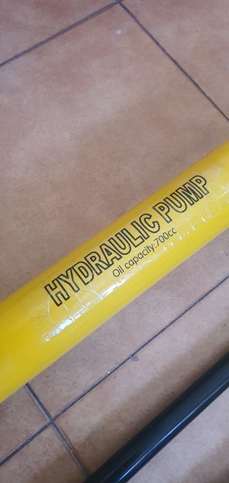 Bomba hidráulica manual