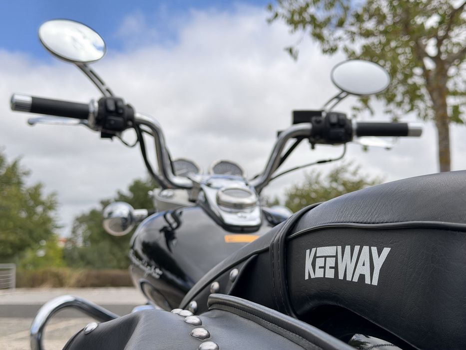 Vendo mota Keeway Superlight 125 cc
