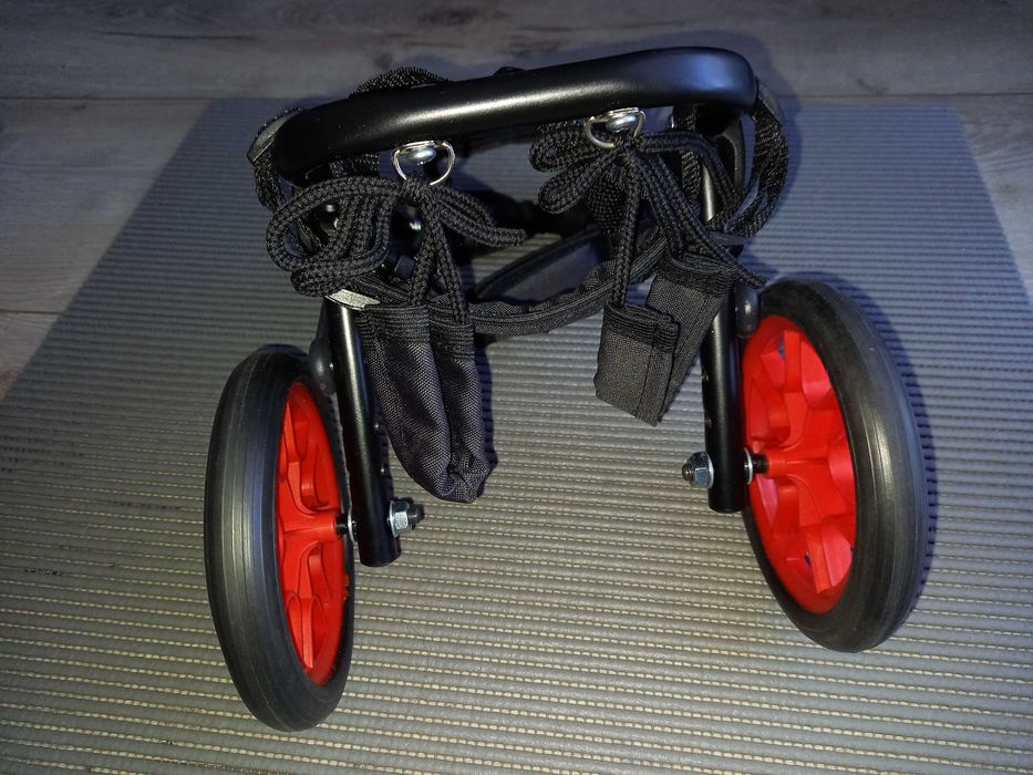 Wózek rehabilitacyjny/inwalidzki dla psa