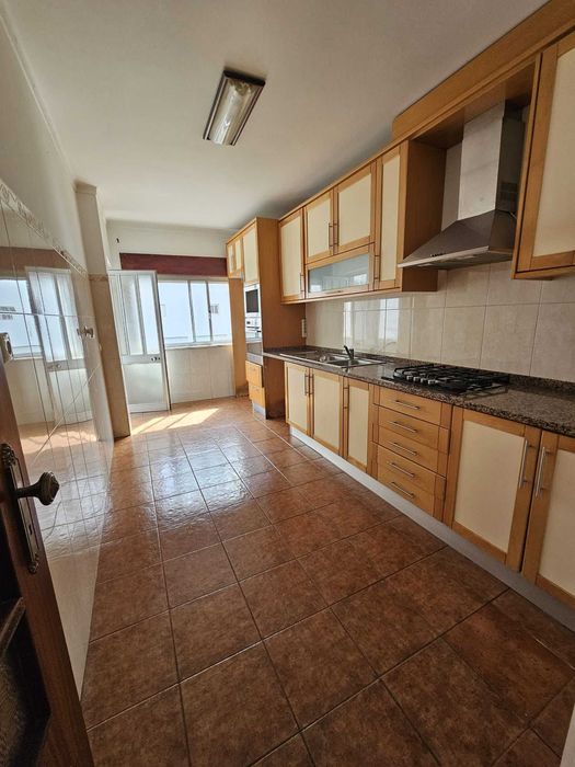 Apartamento T3 para arrendar