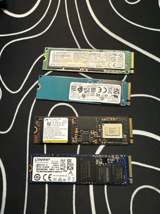 Vendo Discos 1Tb/ 512Gb/ 256Gb