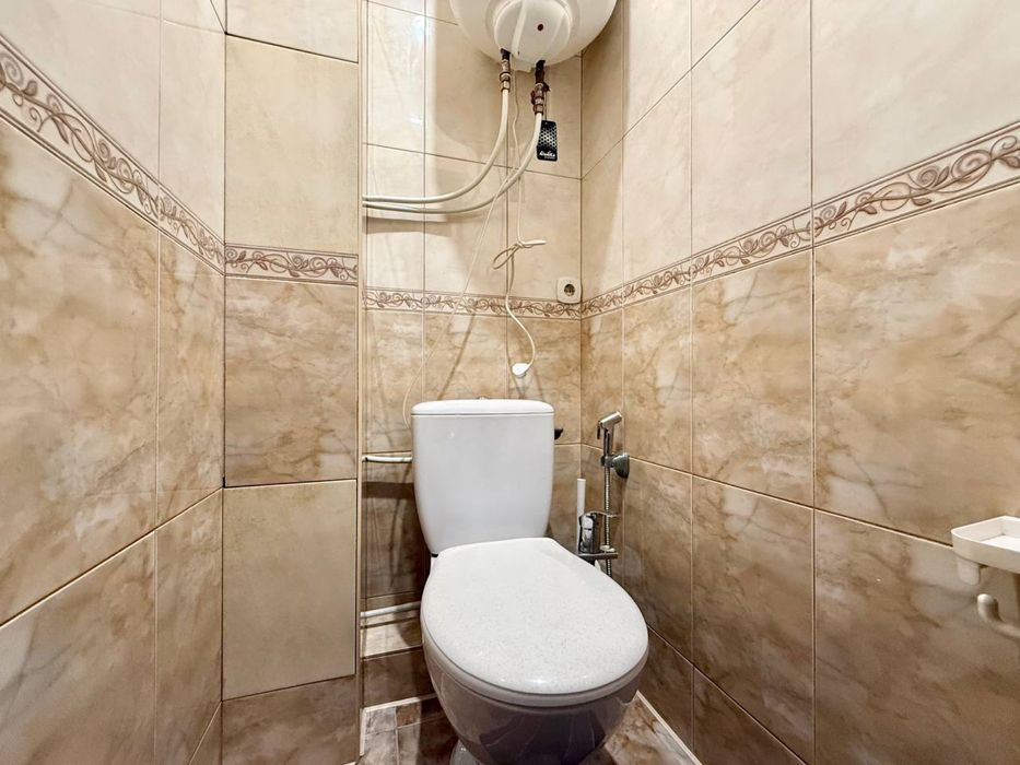 Здам 2-кімнатну квартиру на Скальда (Комарова)