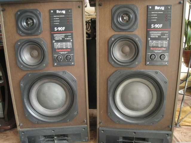 продам апаратуру " Радіотехніка "