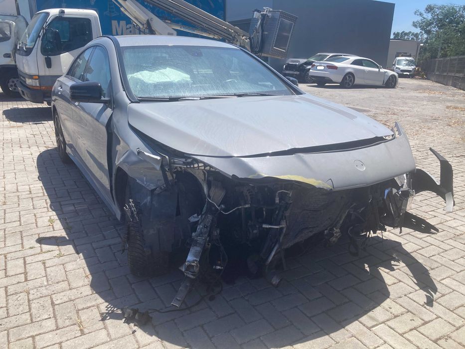 MERCEDES-BENZ CLA 180 cdi 2014