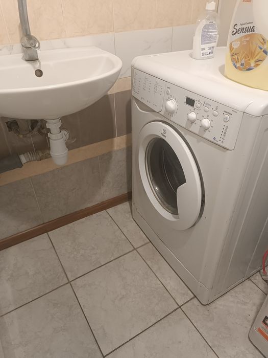 Продам кімнату біля метро