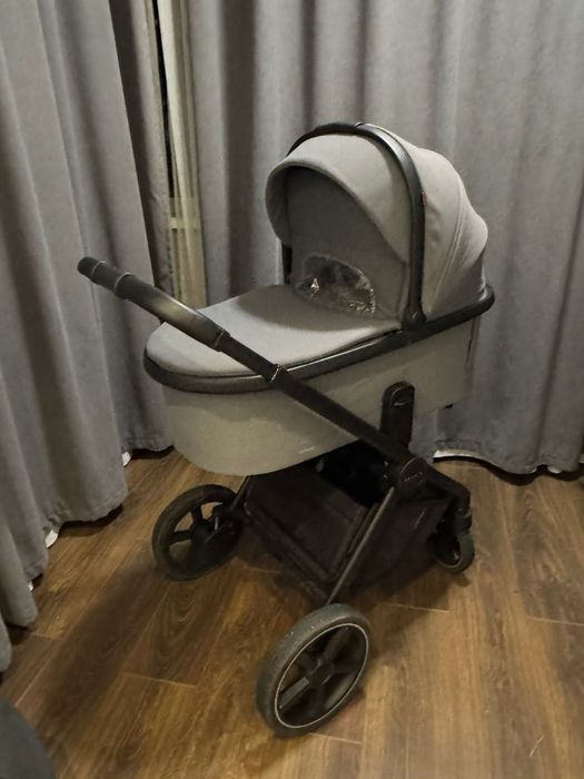 Дитяча коляска 2 в 1 Carrello Ultimo