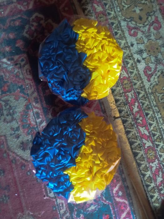 Продам букеты атласни