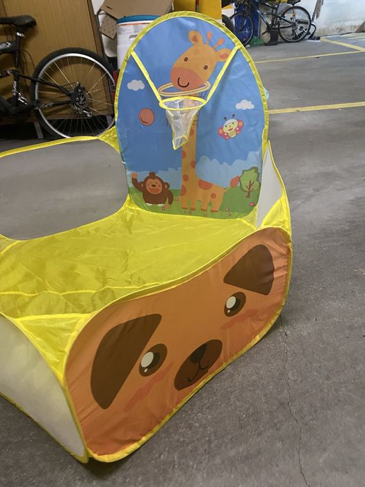 Piscina de bolas para criança