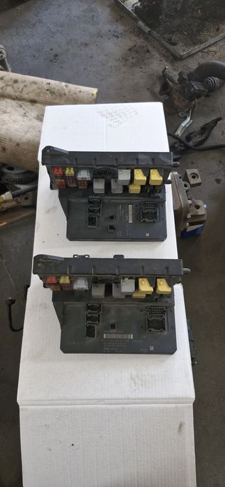 Caixa  fusíveis Mercedes Sprinter (W906). 2006/2018.