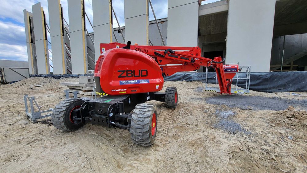 Wynajem podnośników / podestów ruchomych do prac na wysokości