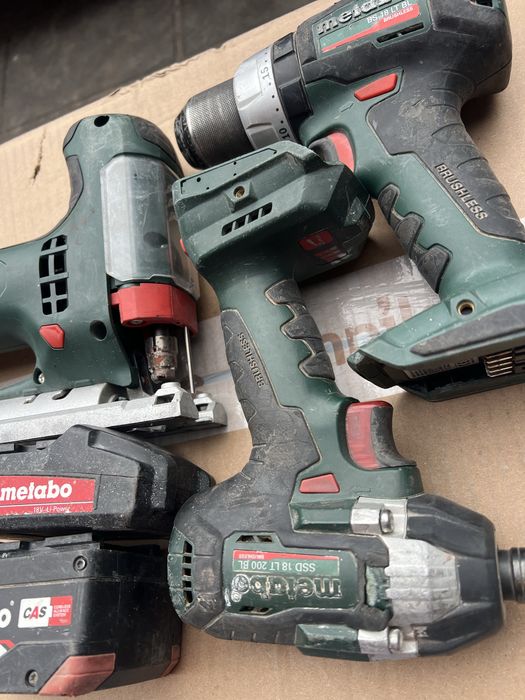 METABO 18V BL | Wyrzynarka, Wkrętarka, Zakrętarka + 2x Aku CAS