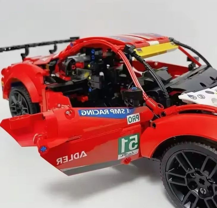 Klocki Lepin Ferrari 488 GTE kompatybilne z 42125