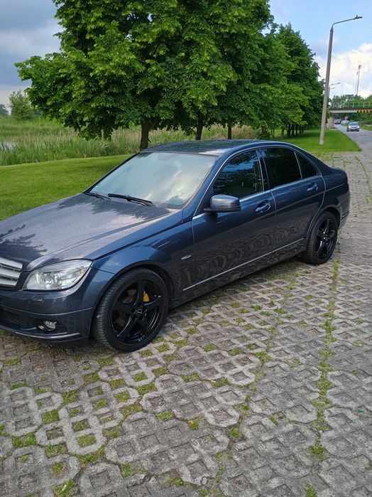 Mercedes klasa c  1,8 benzyna