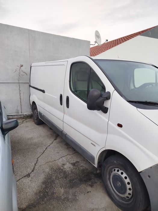 Opel vivaro longa