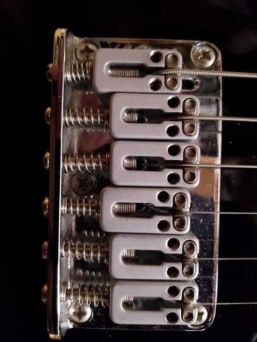 Line 6 Variax 300 - gitara modelowana