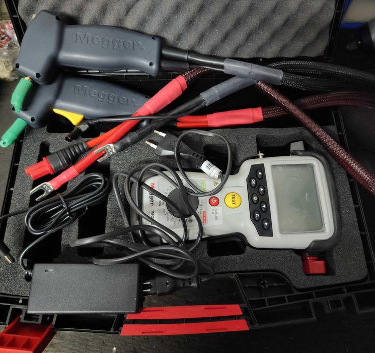 Przenośny mikroomomierz - Megger MOM2