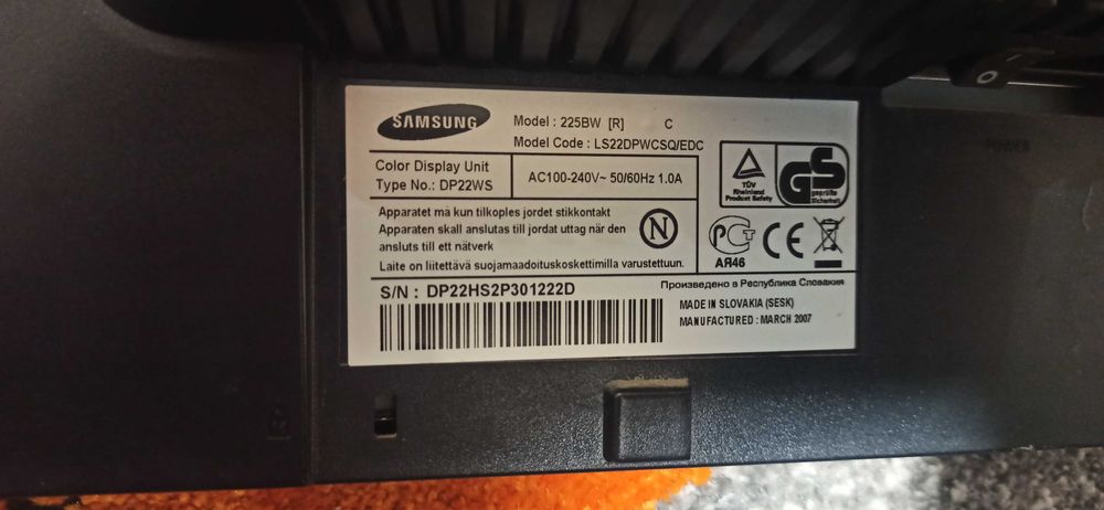 Продам монитор SAMSUNG 225BW