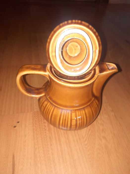 Dzbanek na esencje firmy Colditz