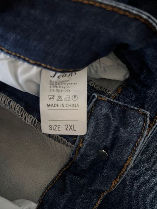 Нові жіночі джинси кльош на хутрі розмір XL