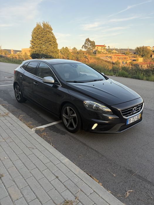 Volvo V40 - R Design — photo 4