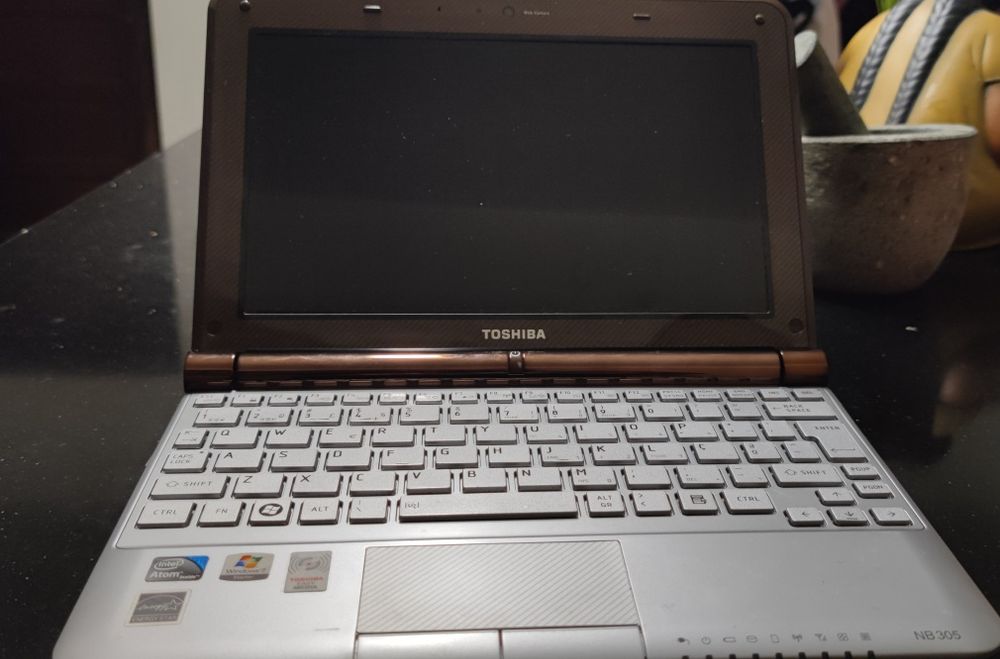Portátil Toshiba NB305-10F para peças64737841427458120