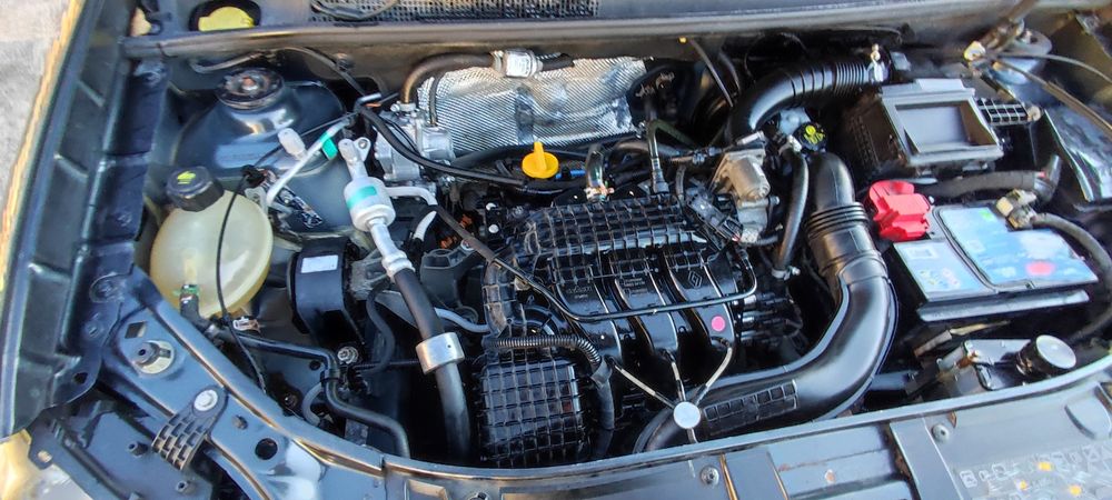 Sandero 1.0  gasolina/GPL