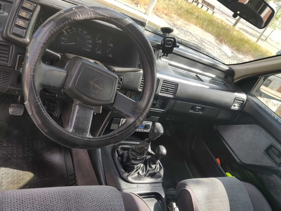 Opel Frontera 2.8 TD