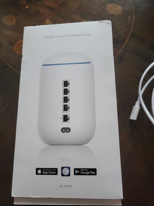 Ubiquiti UDM UniFi Dream Machine Router bezprzewodowy Gdańsk ...