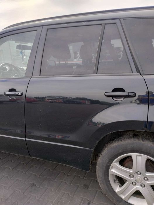 drzwi tył tylne  lewe prawe  Suzuki Grand Vitara II 05- ZJ3, części