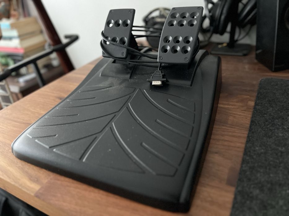 Logitech Driving Force GT