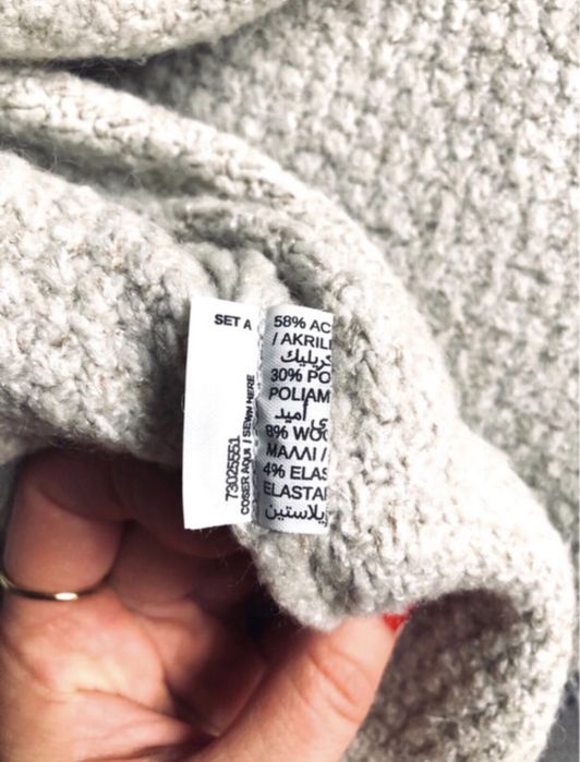 827. r.M.  Mango. Wool blend. Półgolf. Kremowy/beżowy sweter ciepły