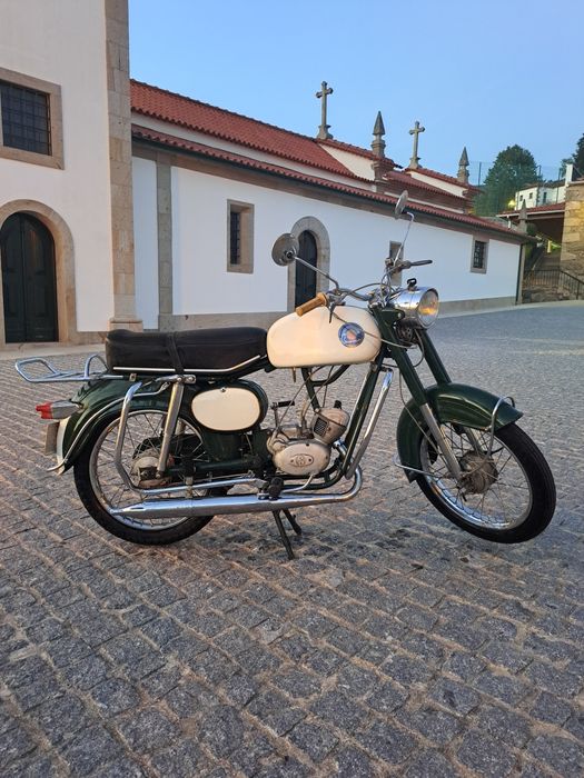 Vendo motorizada Sachs
