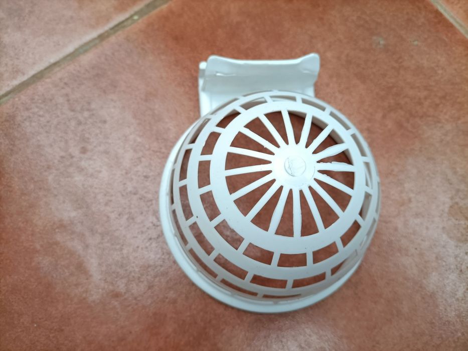 Tenho 13 ninhos pequenos