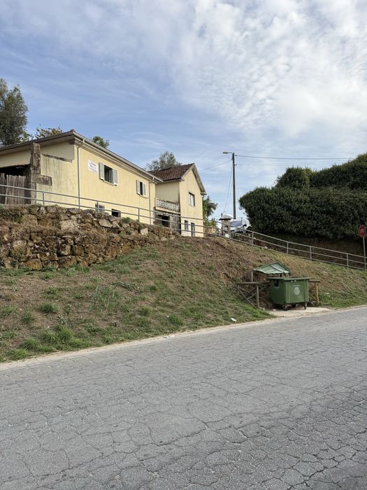 Casa c/Terreno com 2915 m2