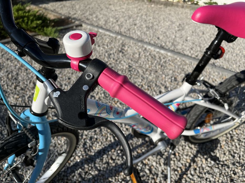 Bicicleta menina