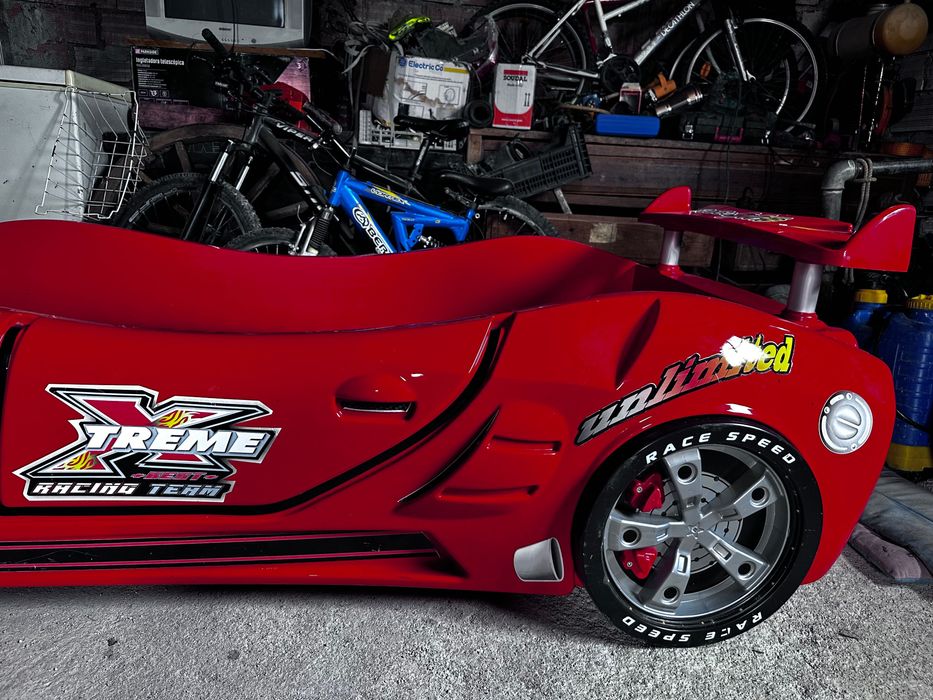 Cama Faísca McQueen – Excelente estado!