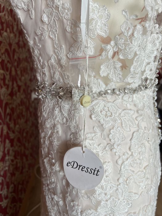 Новое свадебное платье